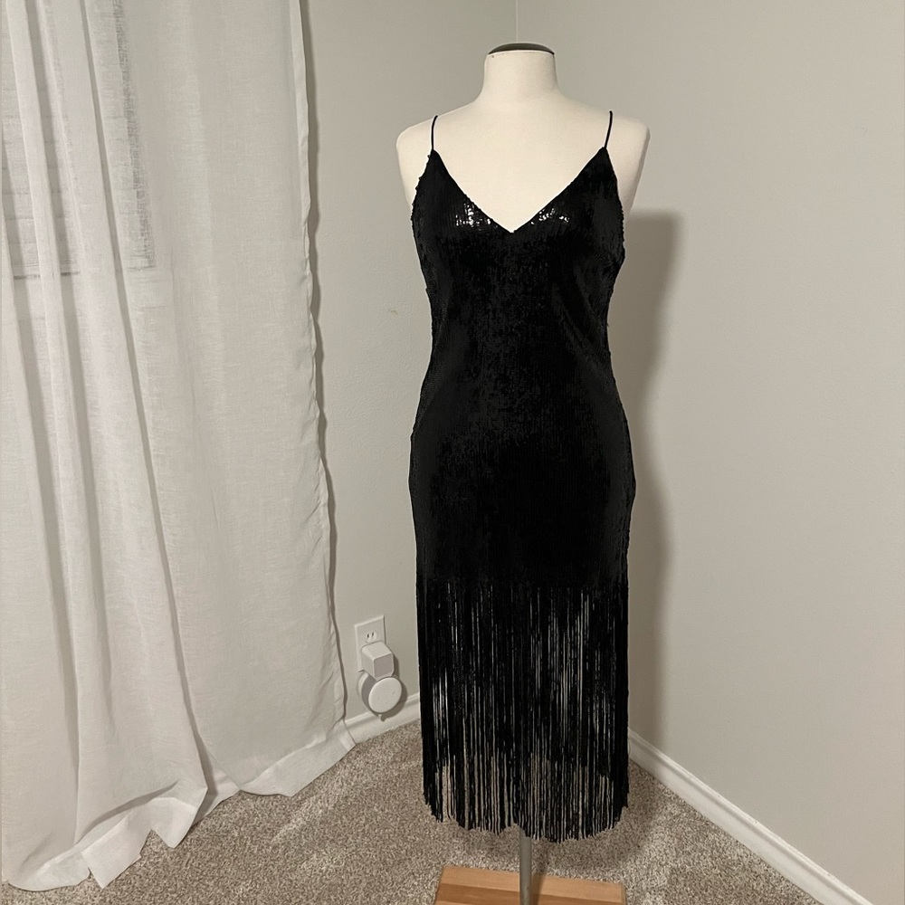 NWT Sequin flapper style dress - black